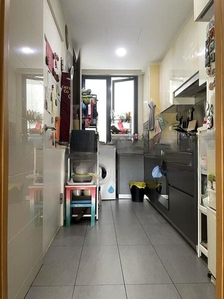 HEDGES PARK CONDOMINIUM 4