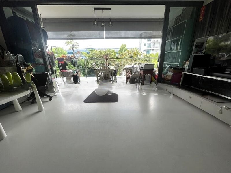 HEDGES PARK CONDOMINIUM 12