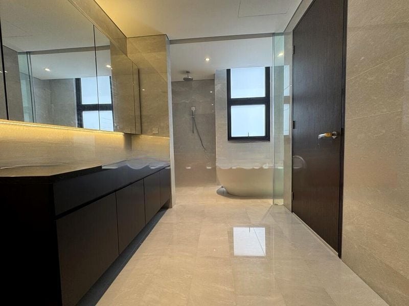 HOLLAND GARDENS 6