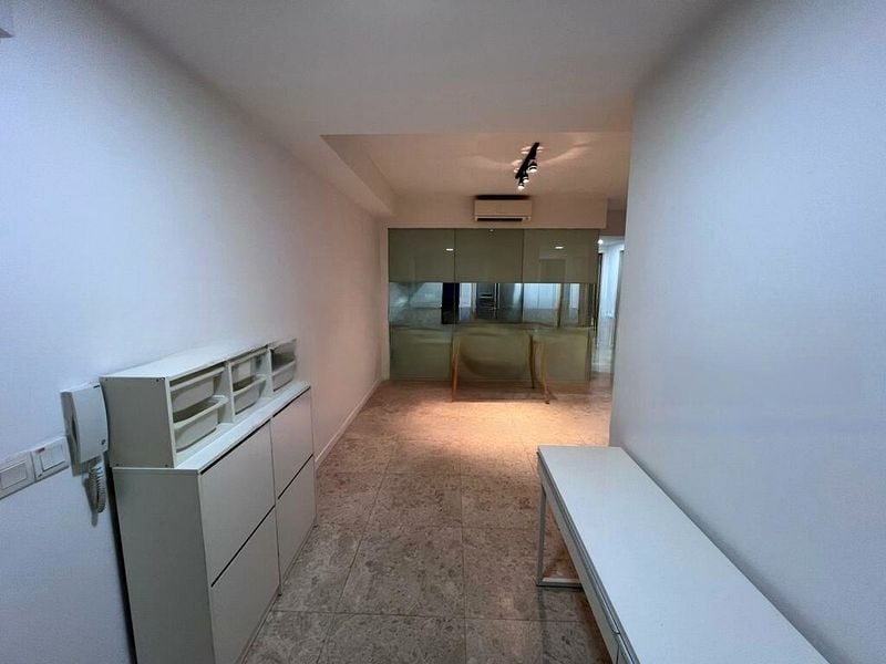 THE LAKEFRONT RESIDENCES 2