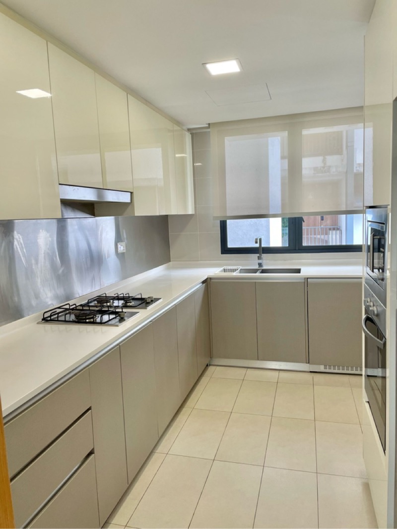 HEDGES PARK CONDOMINIUM 13