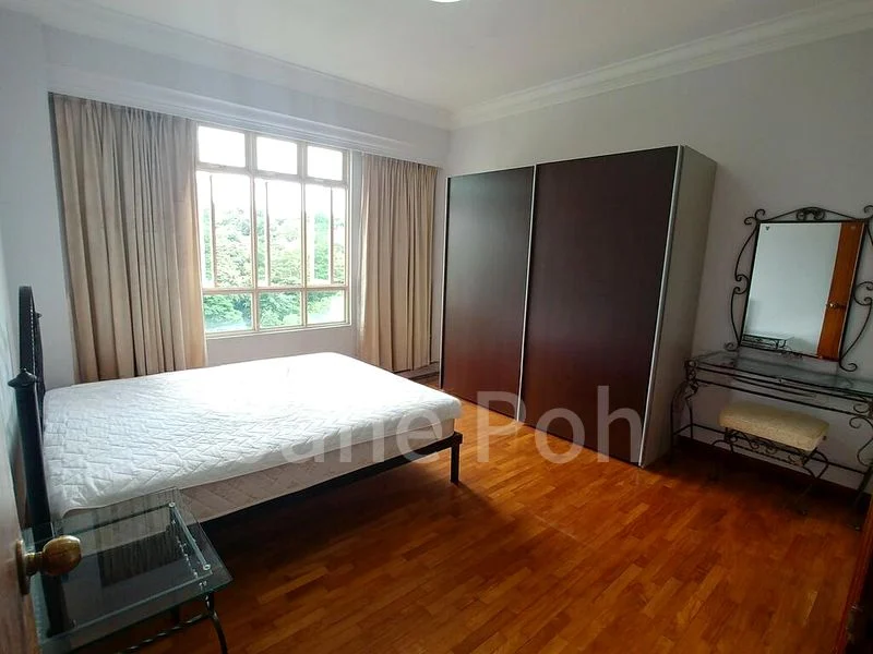 LE HILL CONDOMINIUM 4