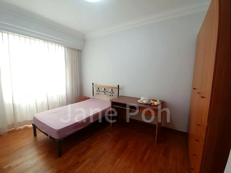 LE HILL CONDOMINIUM 9