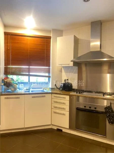 ADAM PARK CONDOMINIUM 3