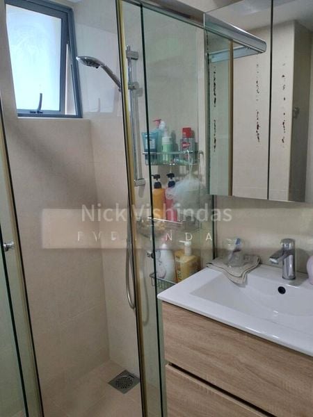 AQUARIUS BY THE PARK 11