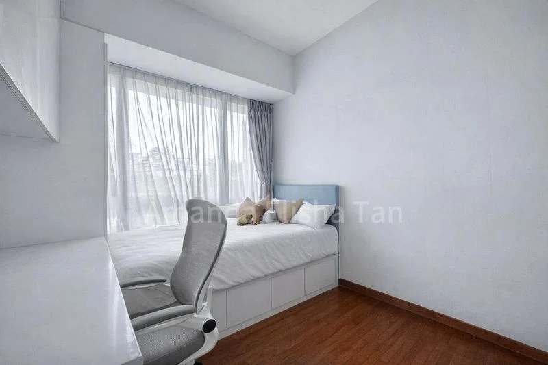 DOUBLE BAY RESIDENCES 8