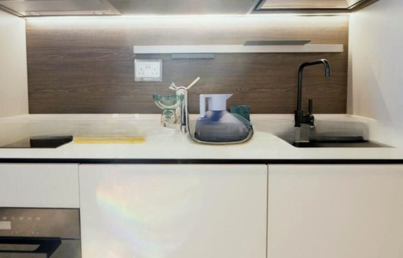 THE REEF AT KING'S DOCK 7