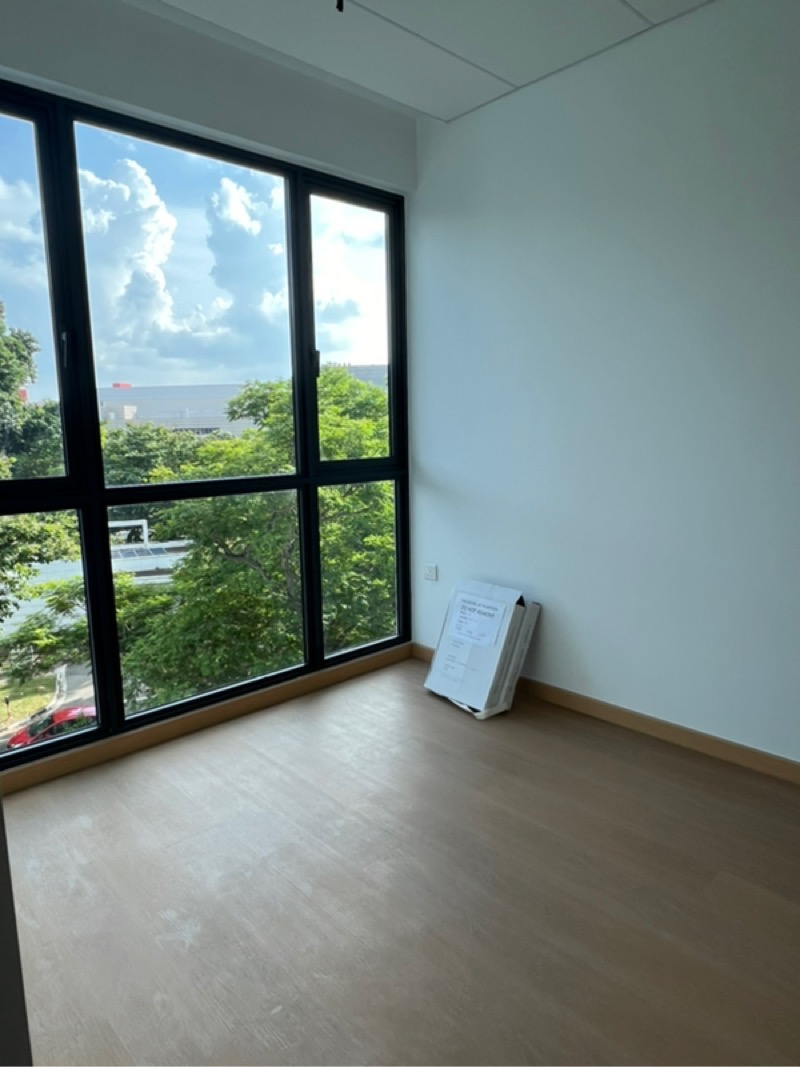 TREASURE AT TAMPINES 8