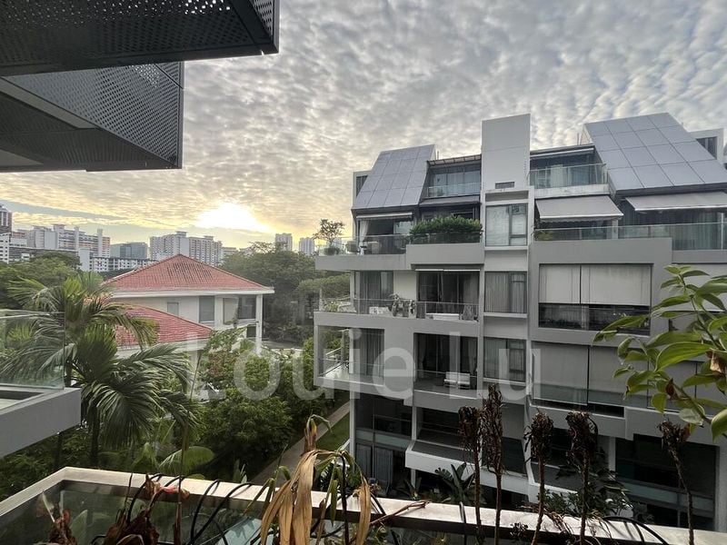 HOLLAND RESIDENCES 9