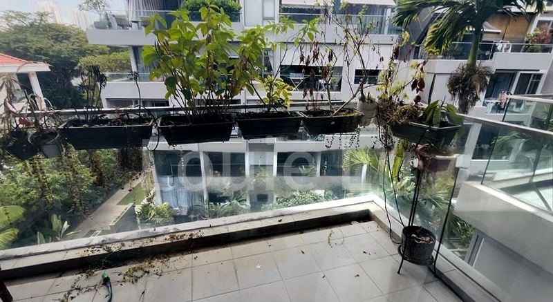 HOLLAND RESIDENCES 10