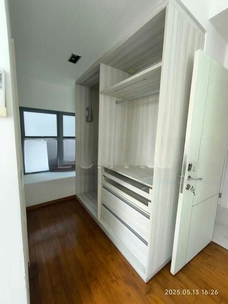 LINCOLN SUITES 5