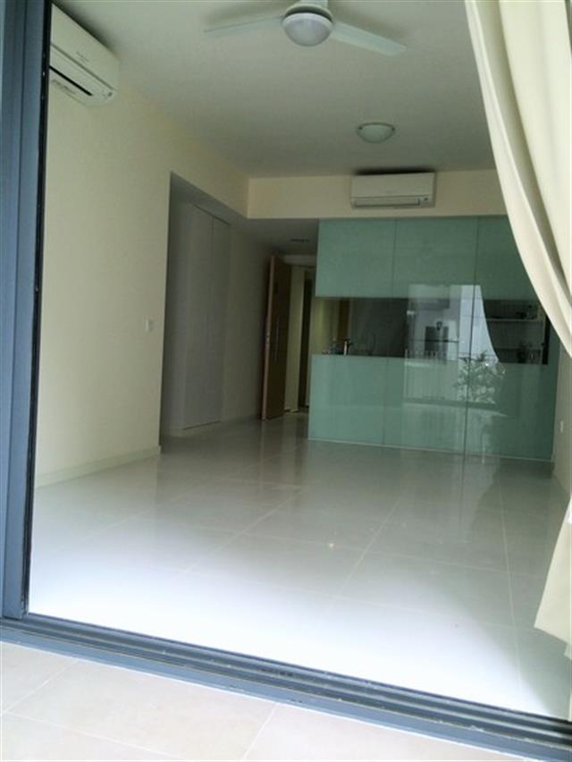 THE LAKEFRONT RESIDENCES 28