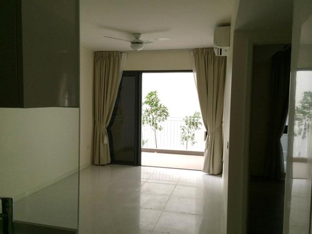 THE LAKEFRONT RESIDENCES 30