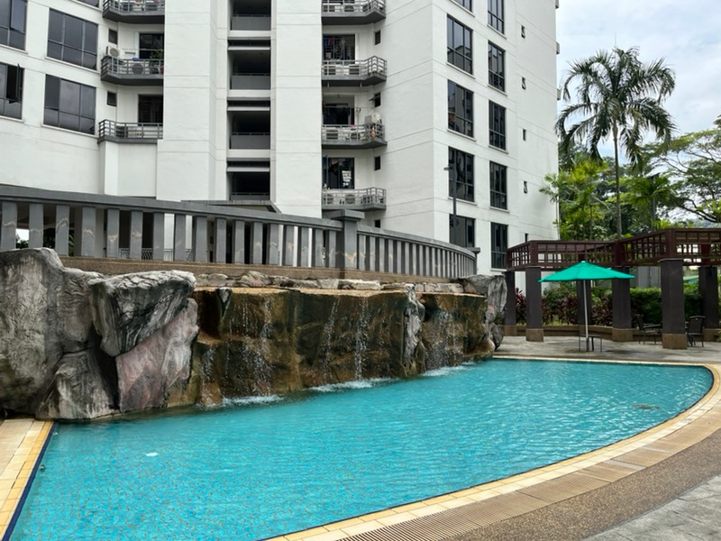 GLENDALE PARK 32