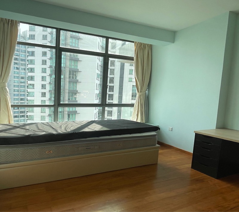 THE LINCOLN RESIDENCES 12