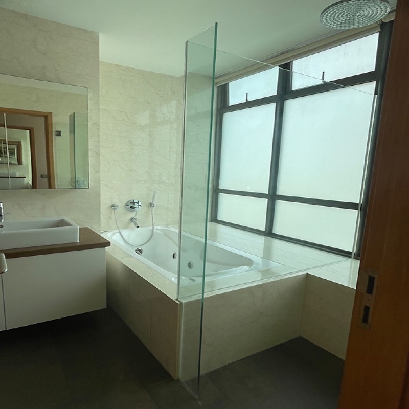 THE LINCOLN RESIDENCES 14