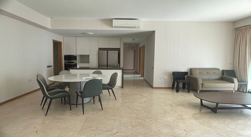 THE LINCOLN RESIDENCES 18