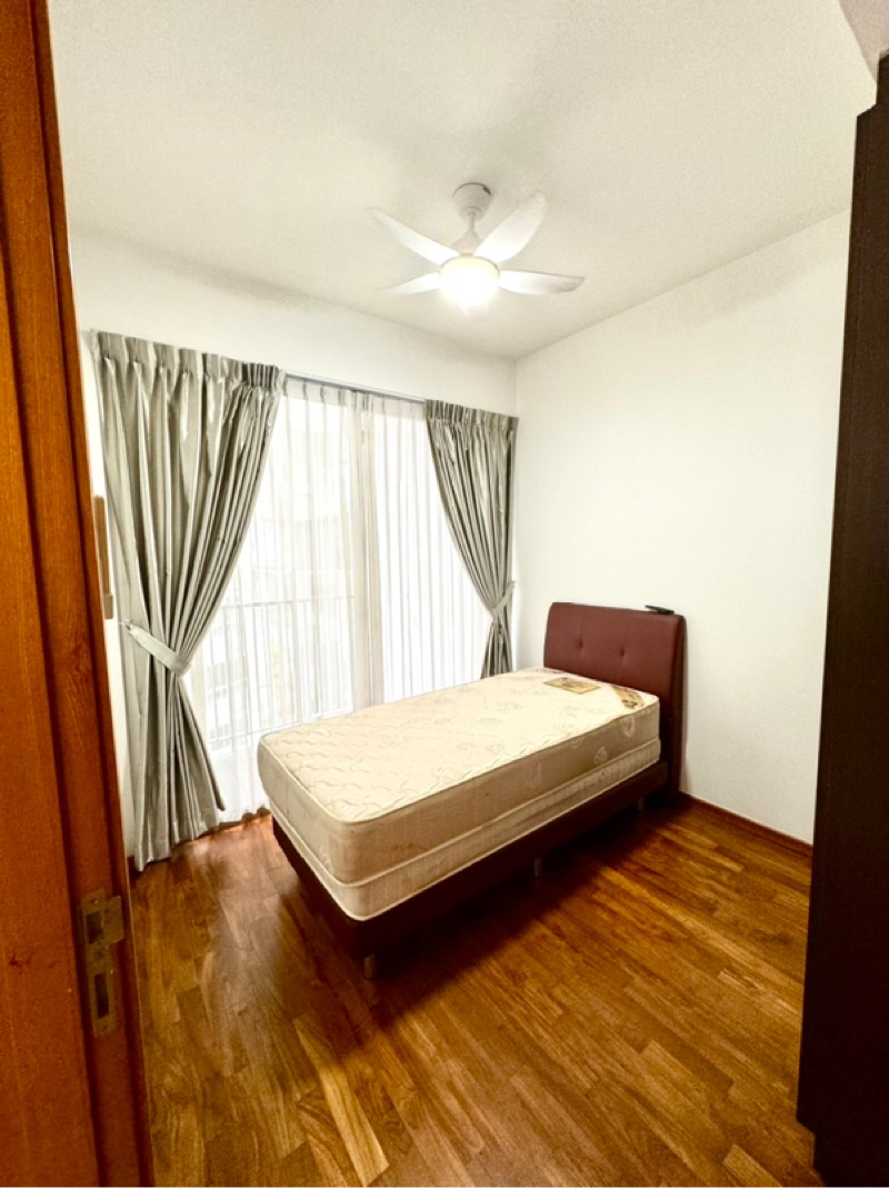 THE PARC CONDOMINIUM 11