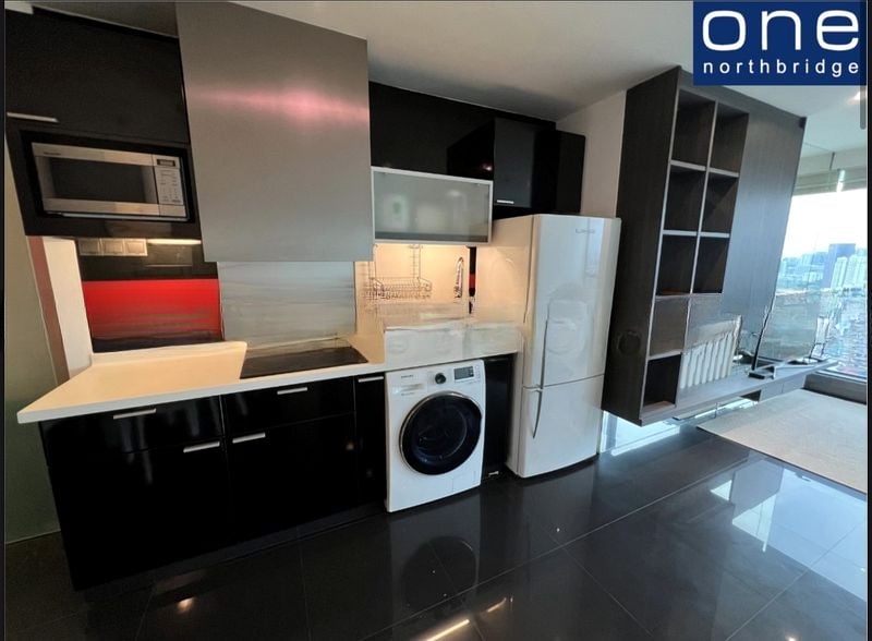 HIGH STREET CENTRE 7