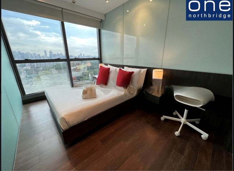 HIGH STREET CENTRE 3