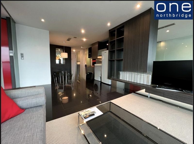 HIGH STREET CENTRE 4