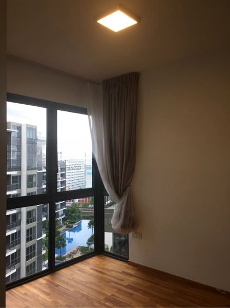 NORTH PARK RESIDENCES 5