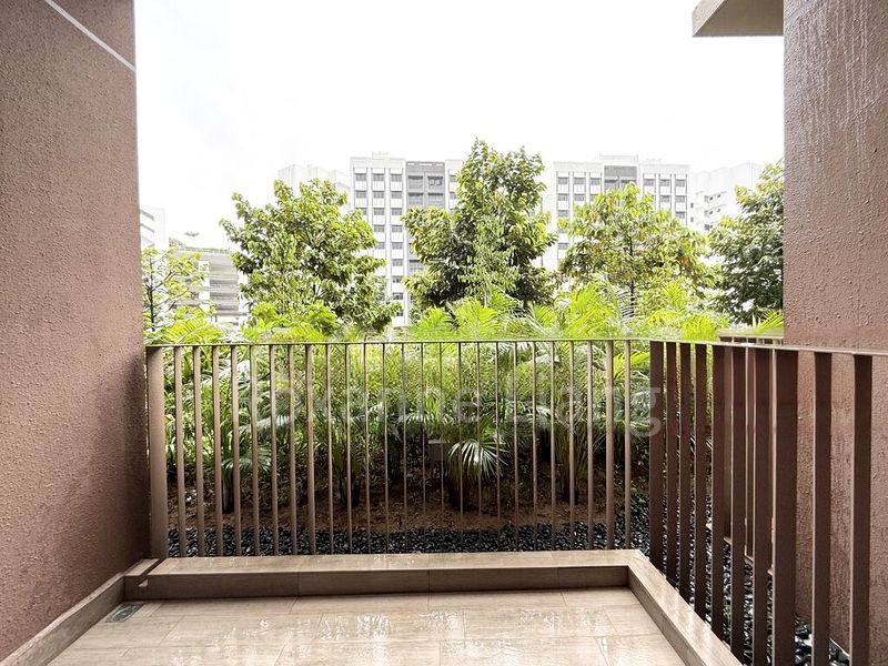 THE WATERGARDENS AT CANBERRA 10