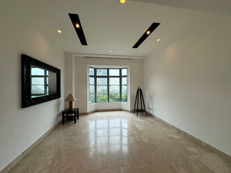 1 KING ALBERT PARK 3