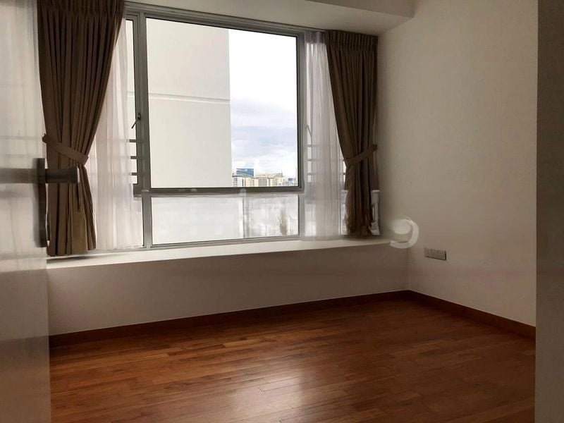 CAIRNHILL RESIDENCES 4