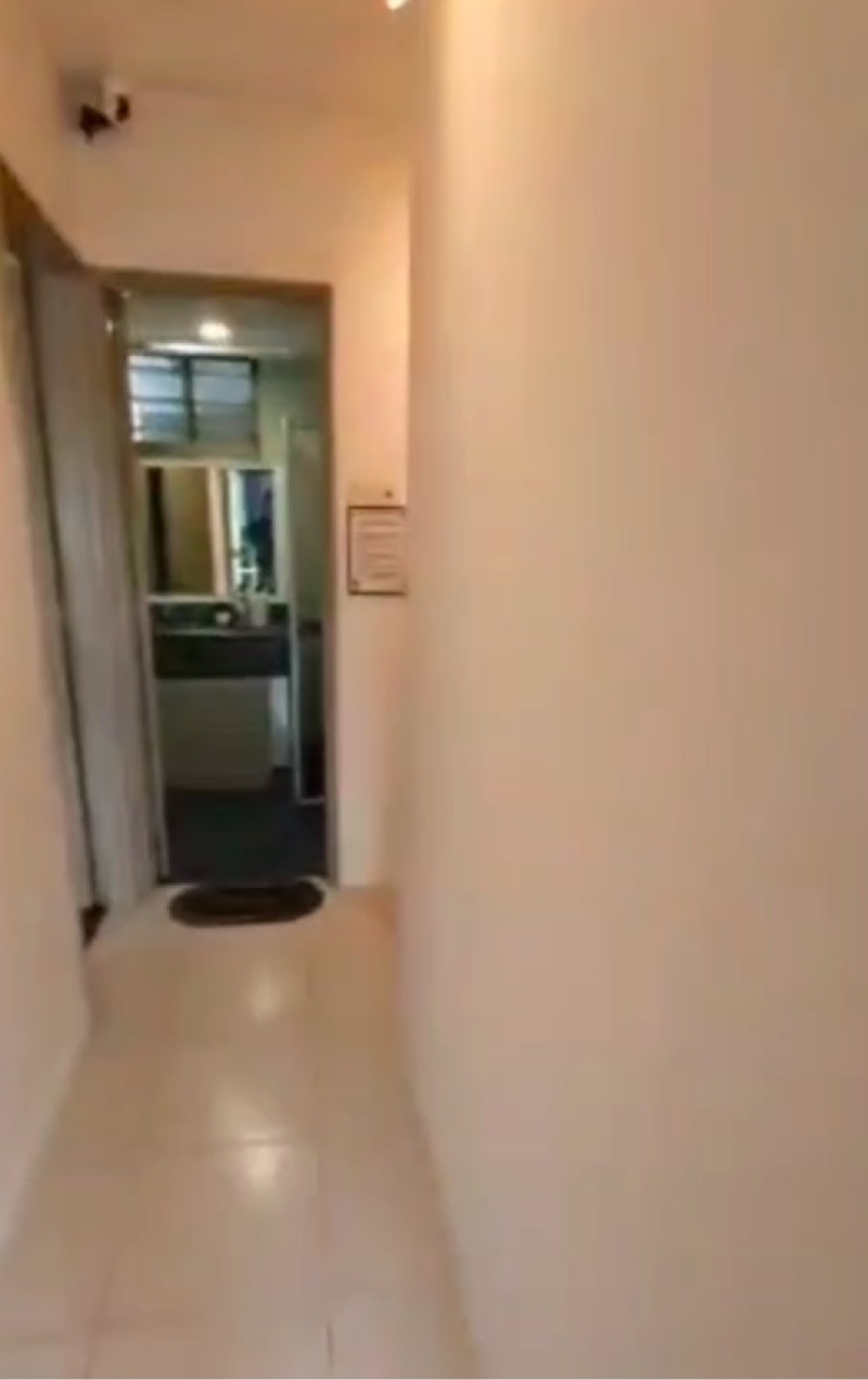 ORCHID PARK CONDOMINIUM 8