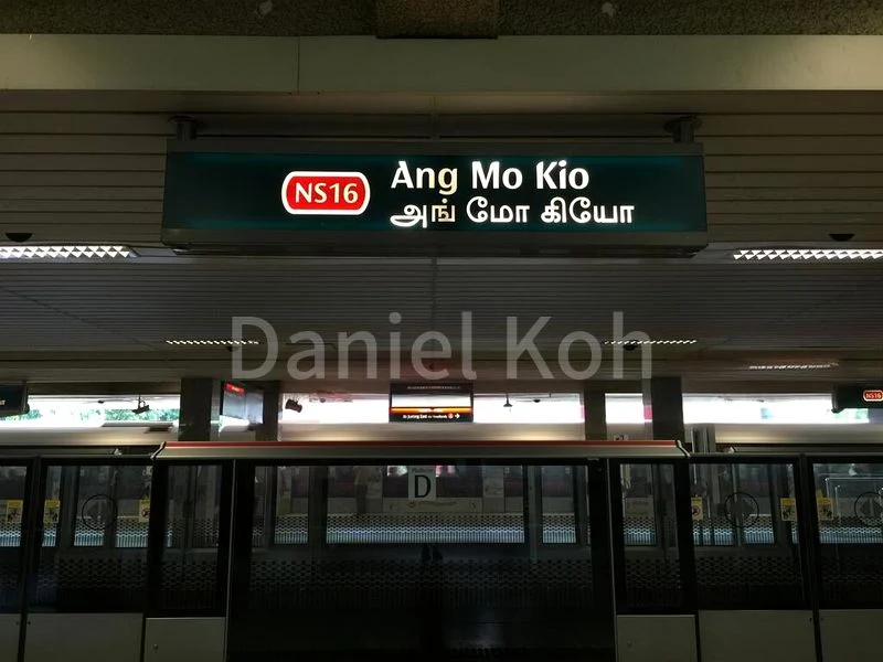 ANG MO KIO AVE 10 2
