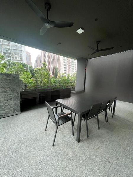 IRWELL HILL RESIDENCES 8