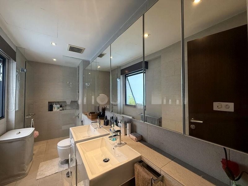 REGENT VILLAS 10