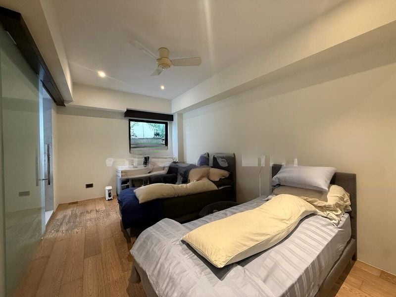 REGENT VILLAS 4