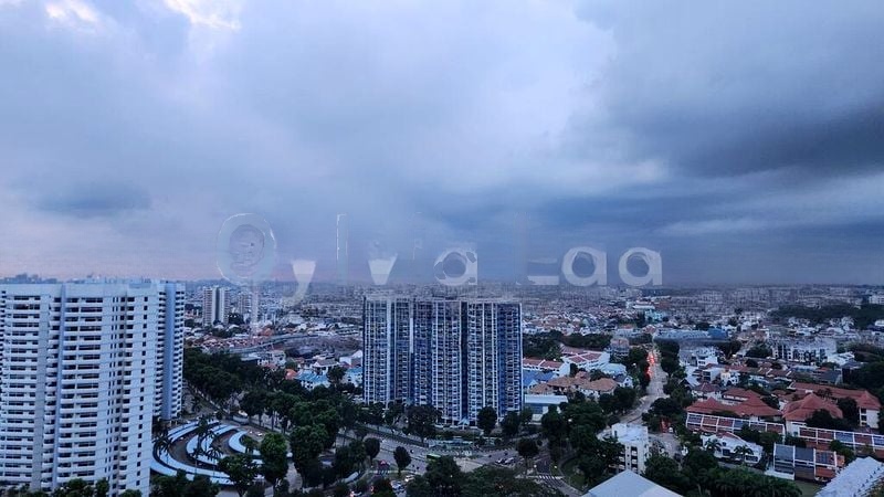 SEASIDE RESIDENCES 2