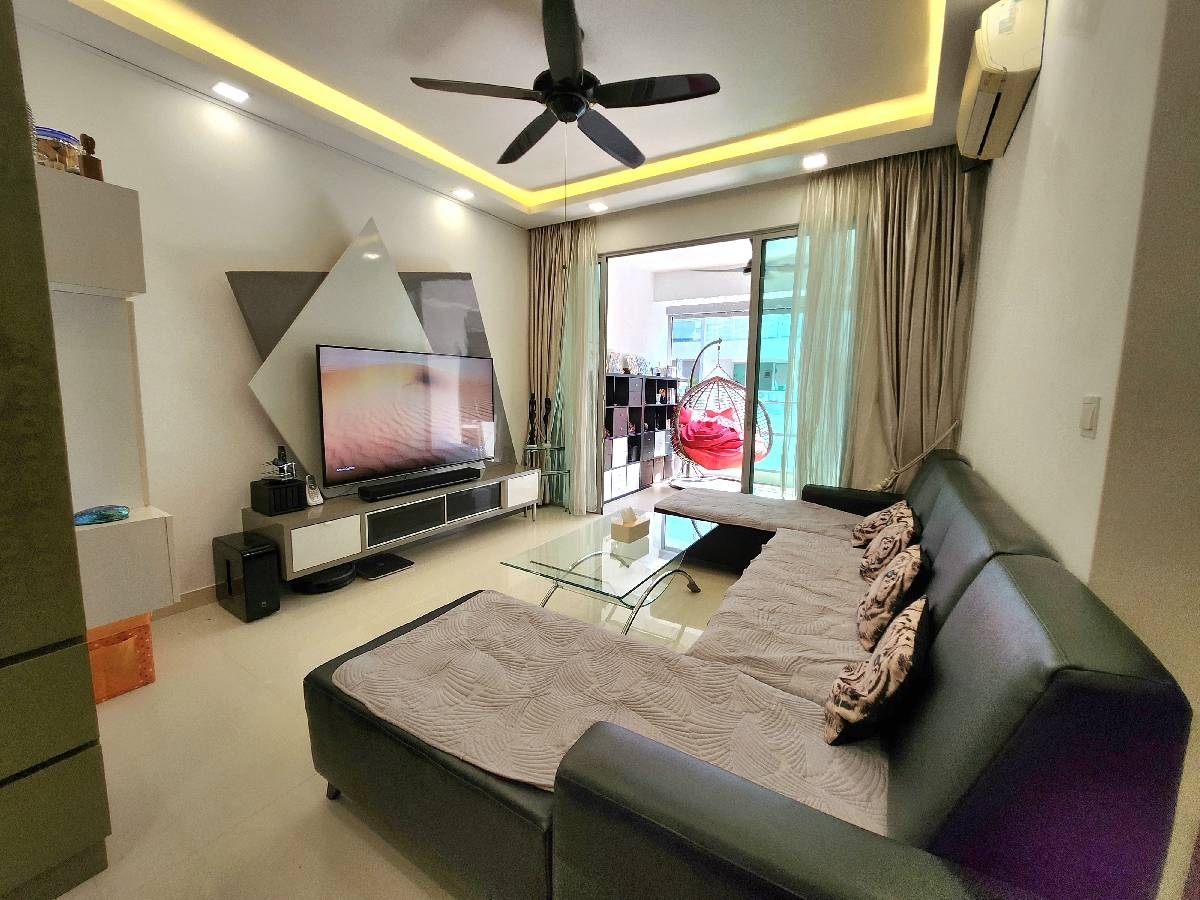 COASTAL BREEZE RESIDENCES 12