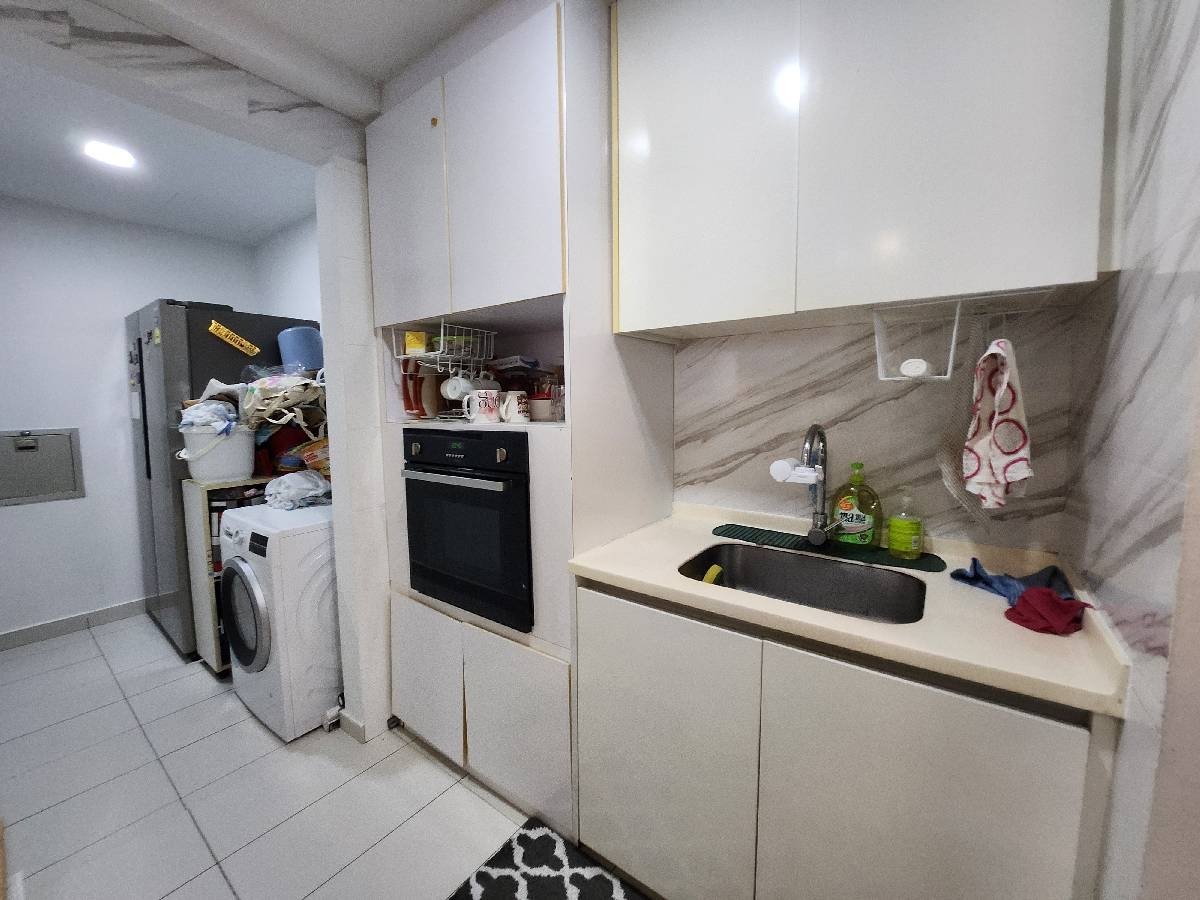 COASTAL BREEZE RESIDENCES 6