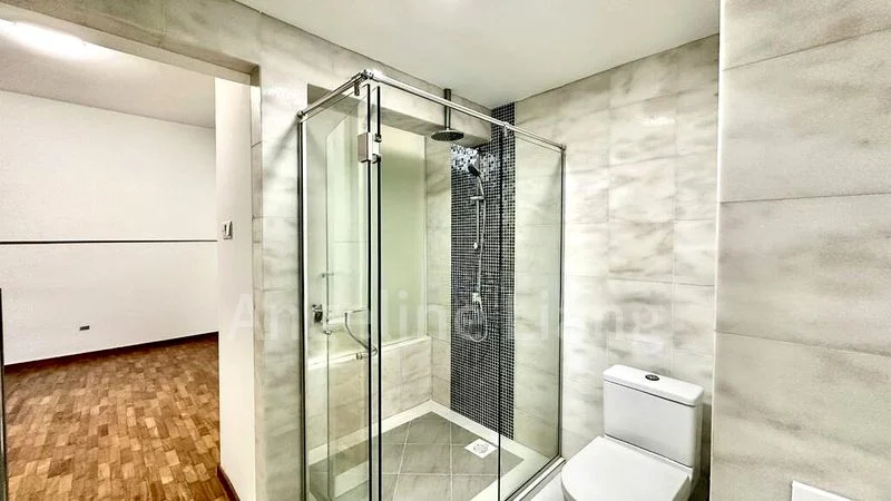 TOWNHOUSE APARTMENTS 13