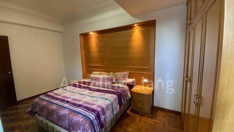 MONARCHY APARTMENTS 7