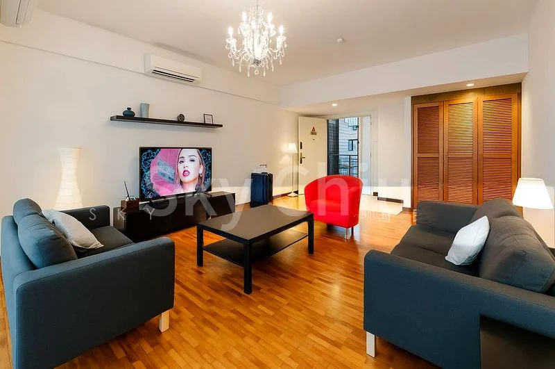 INTERNATIONAL PLAZA 2