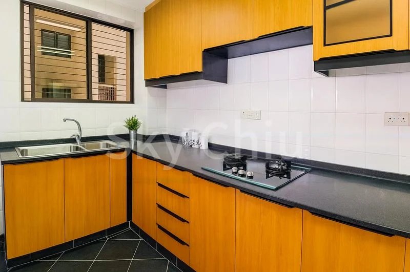 INTERNATIONAL PLAZA 3