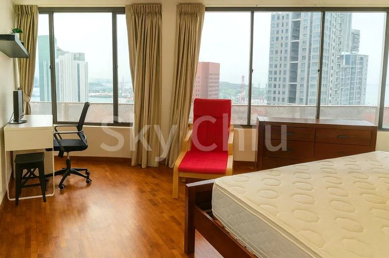 INTERNATIONAL PLAZA 6