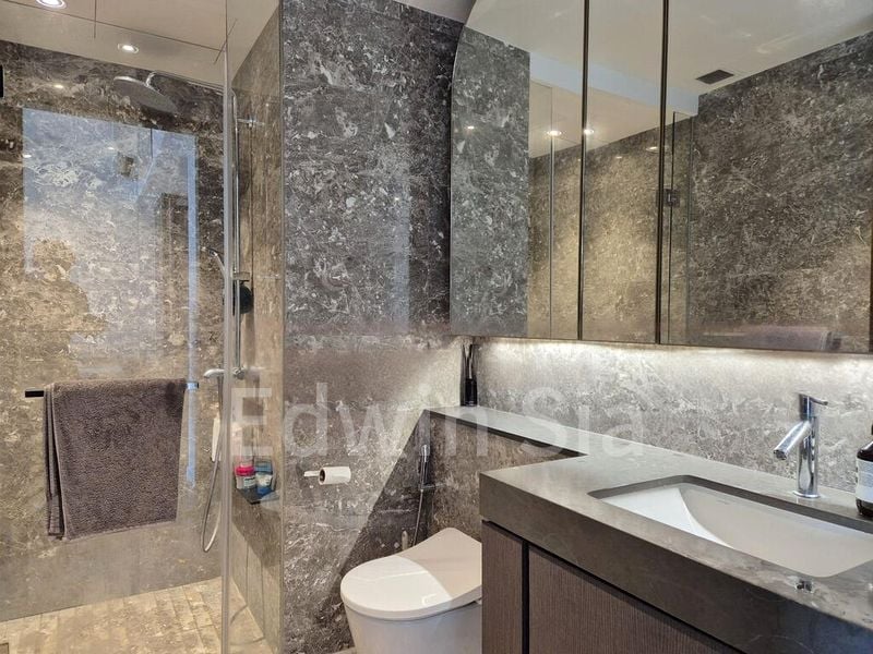 AVENUE SOUTH RESIDENCE 6