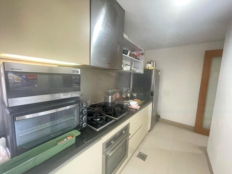 ATRIUM RESIDENCES 9