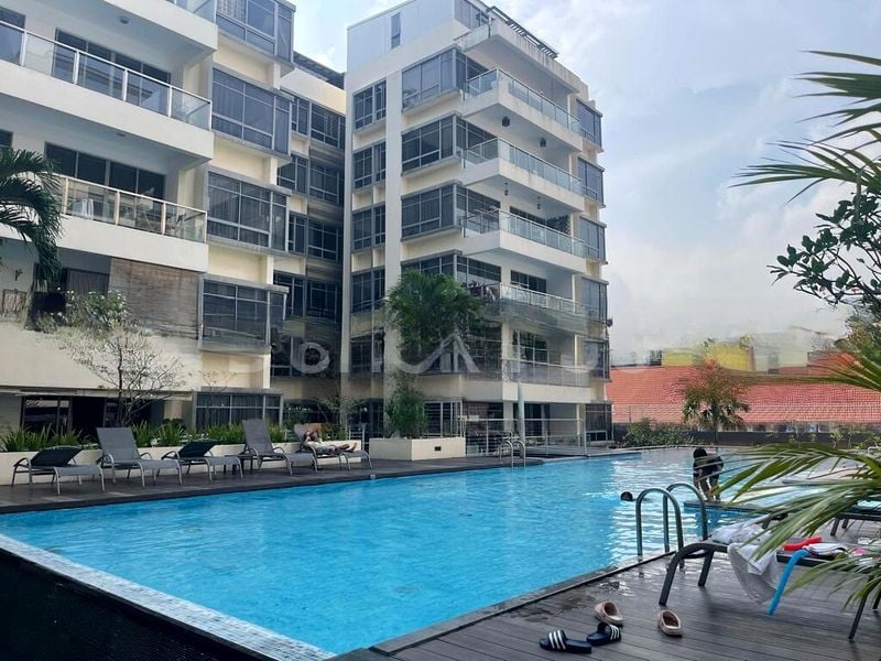 ATRIUM RESIDENCES 5