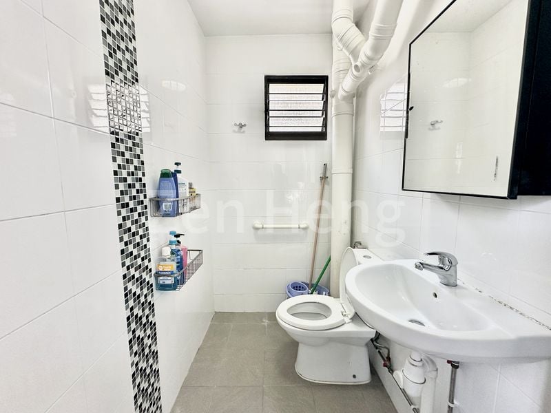 BEDOK RESERVOIR RD 11