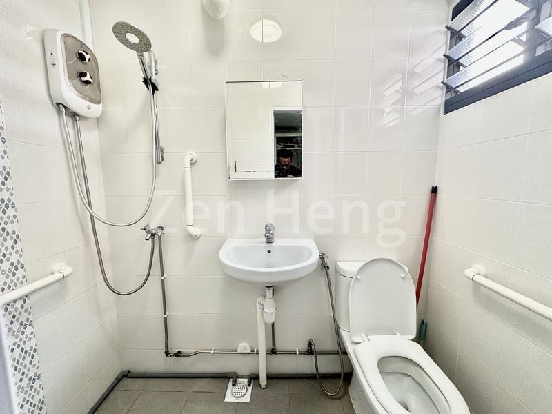 BEDOK RESERVOIR RD 15