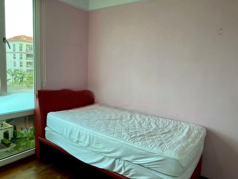 DAHLIA PARK CONDOMINIUM 4
