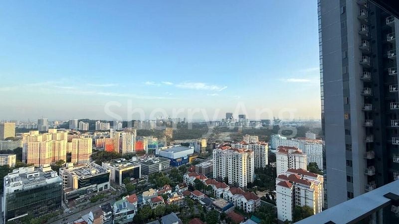 STIRLING RESIDENCES 4