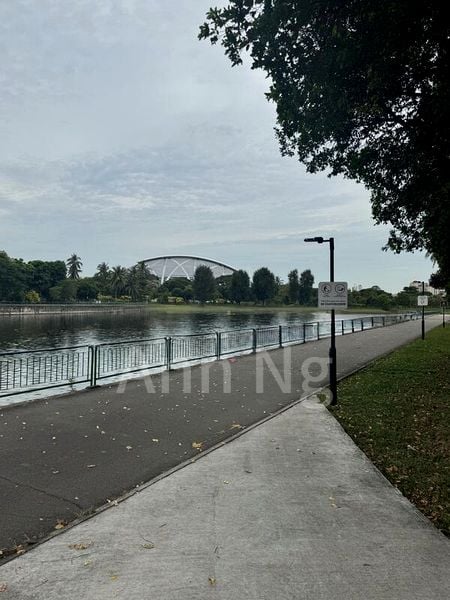 THE RIVERINE BY THE PARK 2